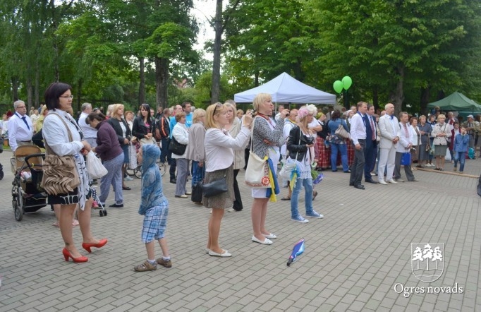 Pilsētas svētkos uzstājās vieskolektīvi no ārzemēm