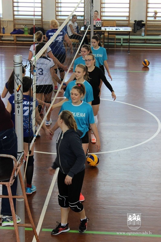 Madlienas kausu volejbolā izcīna "ReActive"