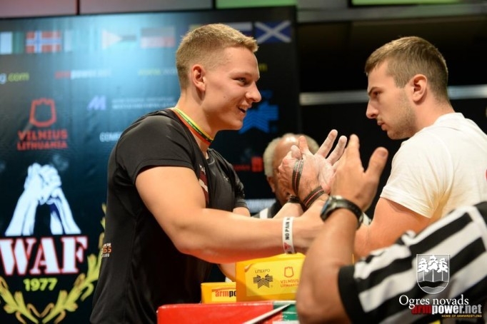 Krapietim Liepiņam cerīgs starts pasaules čempionātā