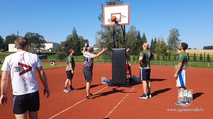 Madlienā notikušas Zemessardzes vasaras sporta spēles