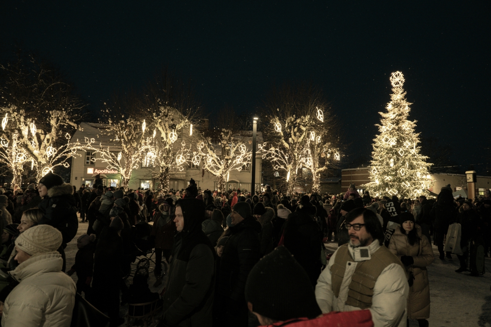 Ziemassvētku egles iedegšana Ogrē 03.12.2023.