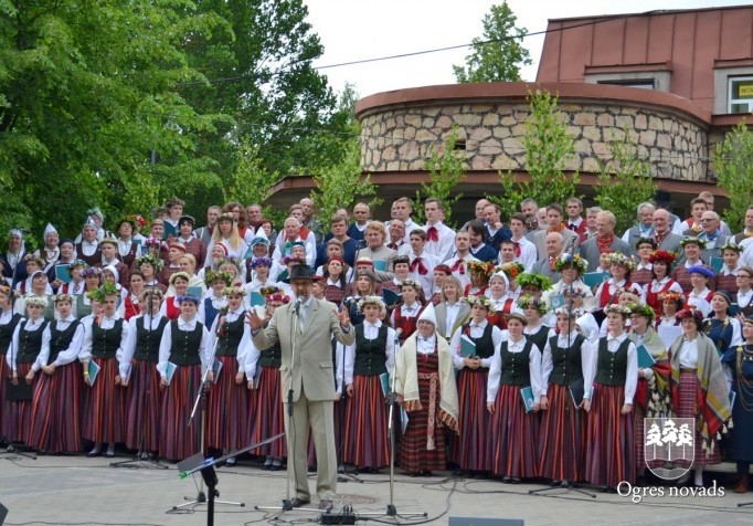 VIII Ziemeļu un Baltijas valstu Dziesmu svētku Novadu diena Ogrē