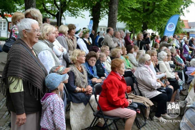 VIII Ziemeļu un Baltijas valstu Dziesmu svētku Novadu diena Ogrē