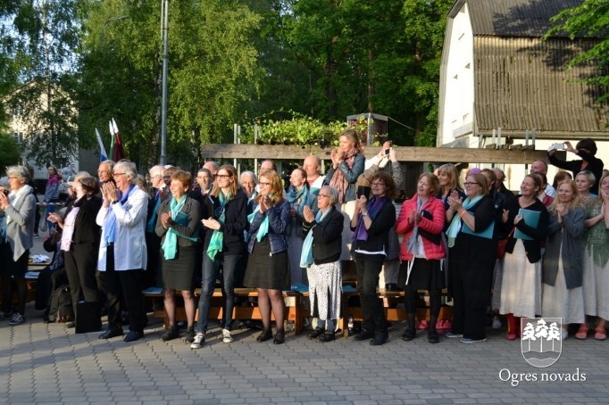 VIII Ziemeļu un Baltijas valstu Dziesmu svētku Novadu diena Ogrē
