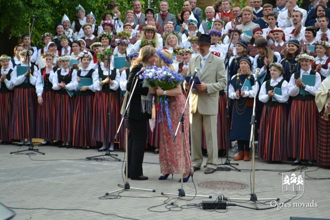 VIII Ziemeļu un Baltijas valstu Dziesmu svētku Novadu diena Ogrē