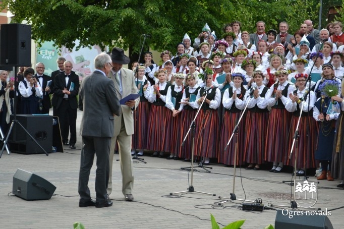 VIII Ziemeļu un Baltijas valstu Dziesmu svētku Novadu diena Ogrē