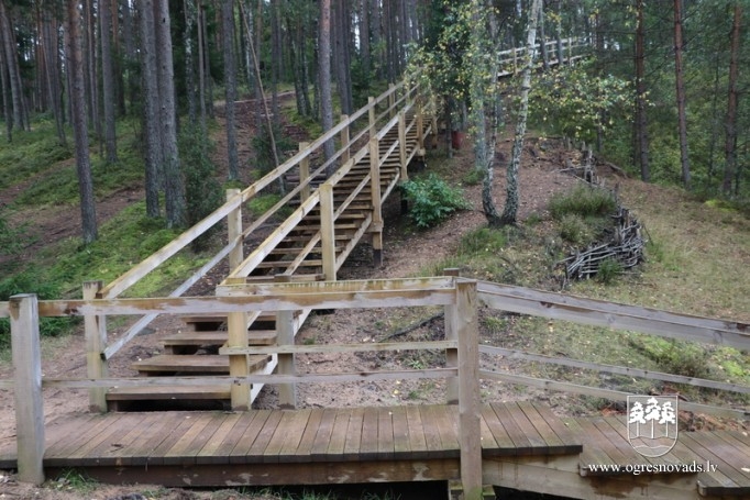 Turpinās Zilo kalnu labiekārtošanas projekta realizācija