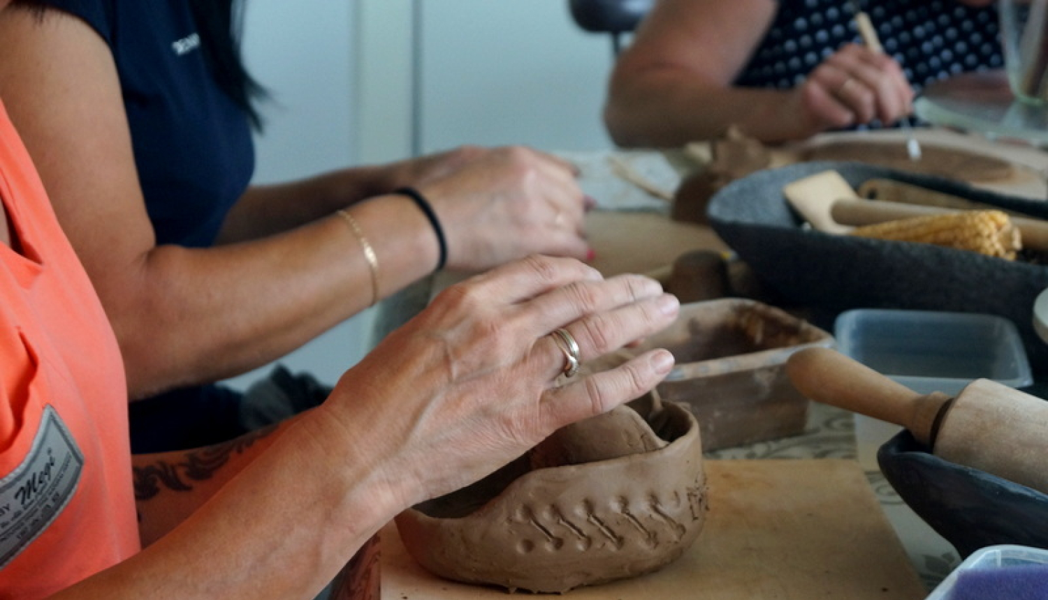Projekts “Tematiskās māla veidošanas nodarbības  Meņģeles biedrībām un kolektīviem”