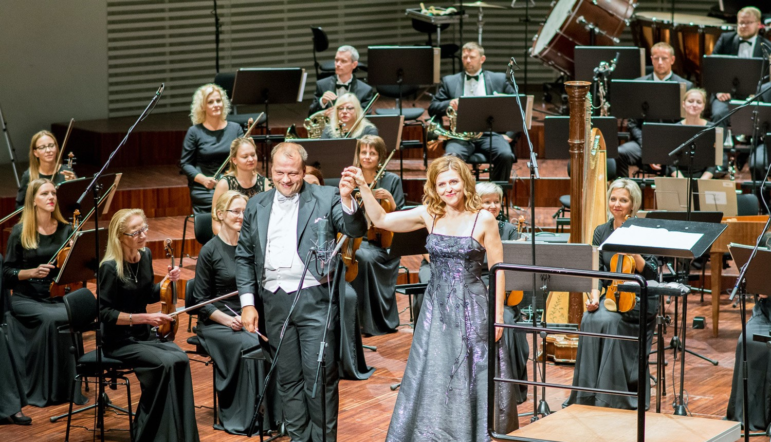 A.Lakstīgala ierakstījis opermūzikas CD, gatavojas koncertam Liepājā