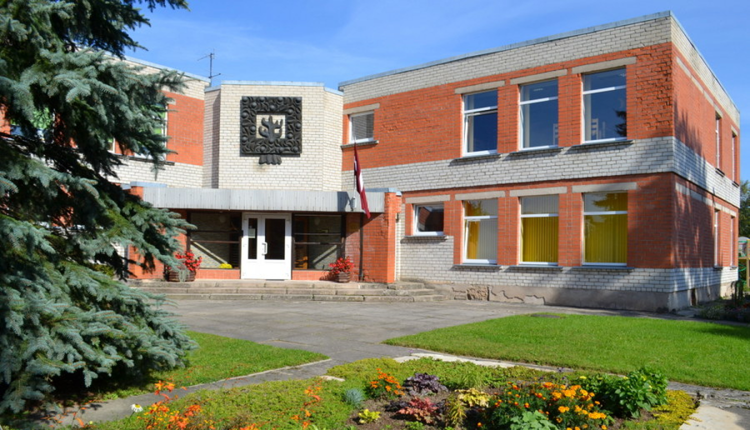 Ogresgala VPII “Ābelīte” aicina darbā pavāru