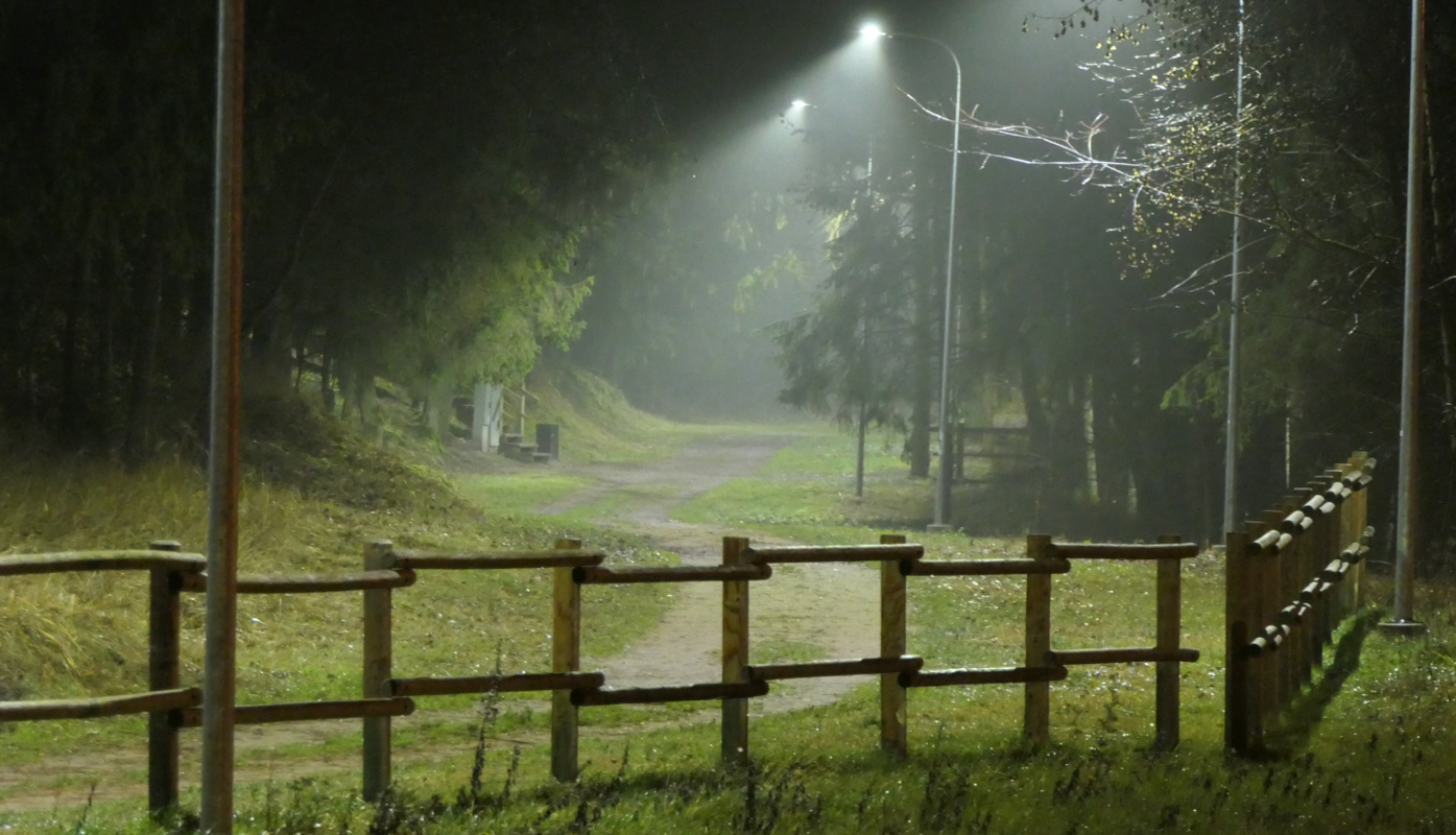 Apgaismojums Ogres Zilajos kalnos