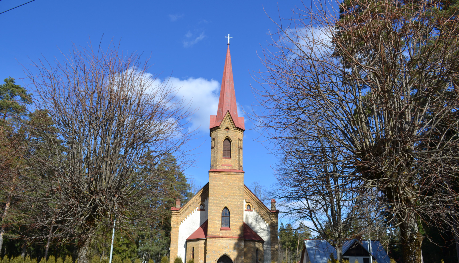 Lieldienu dievkalpojumi – attālināti