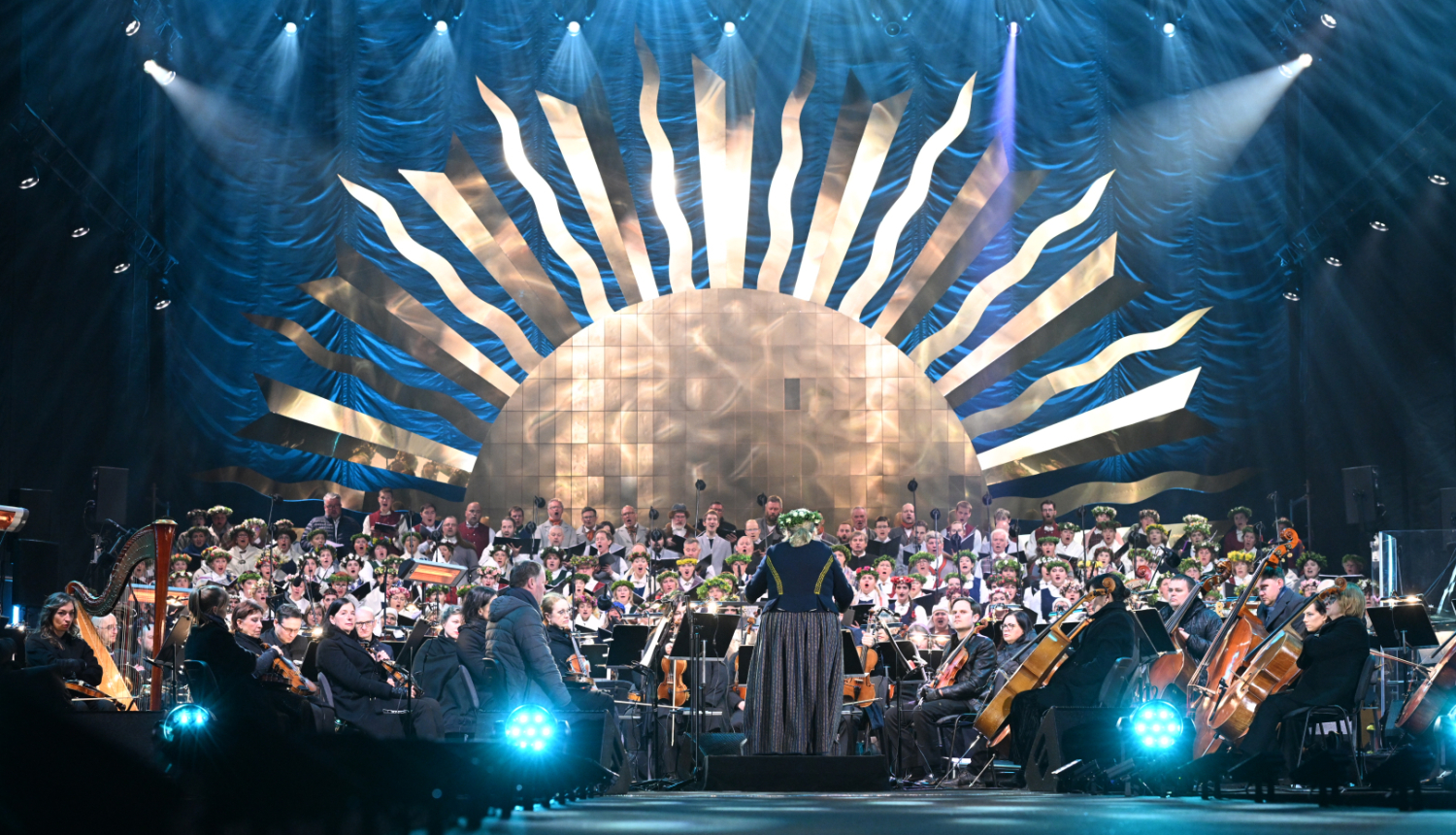 Titulattēls no svētku koncerta "Valsts sākas ar Tevi" 2025. gada 4. maijā