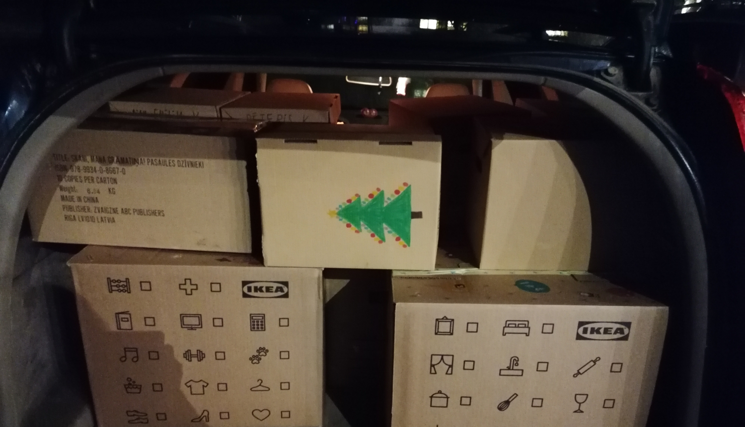 Apdāvināšanās akcija Ogres novada Sociālā dienesta Suntažu sociālajā centrā