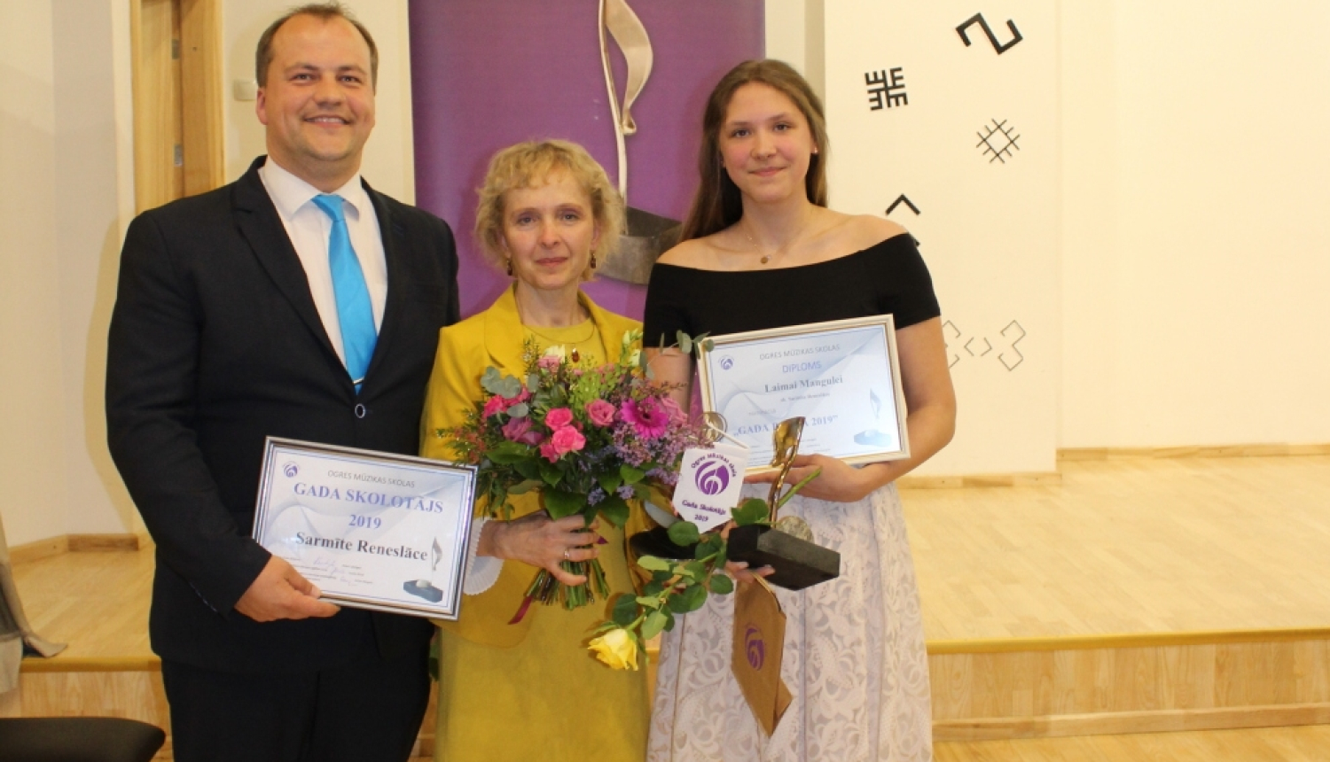Pasniegta Ogres Mūzikas skolas "Gada balva 2019"
