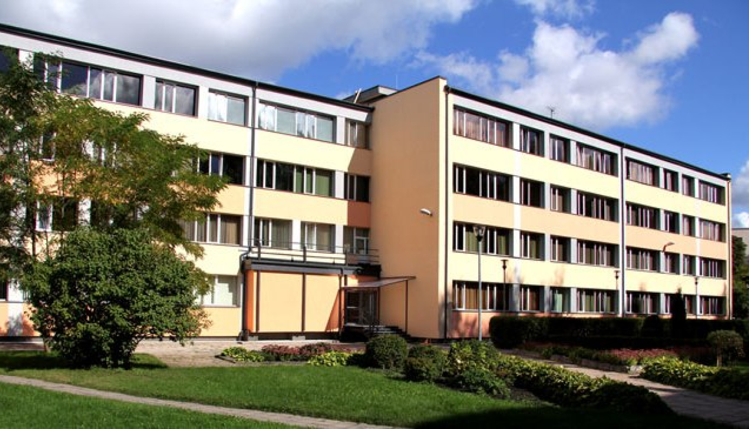 Jaunogres vidusskola aicina darbā mājturības un tehnoloģiju skolotāju