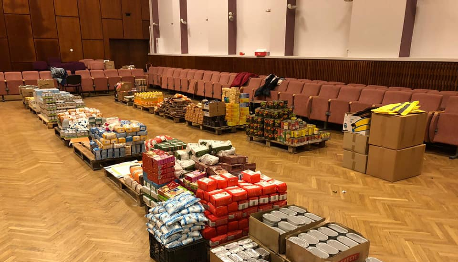 Jaunieši sniedz palīdzību Covid-19 krīzes skartajiem visā Latvijā