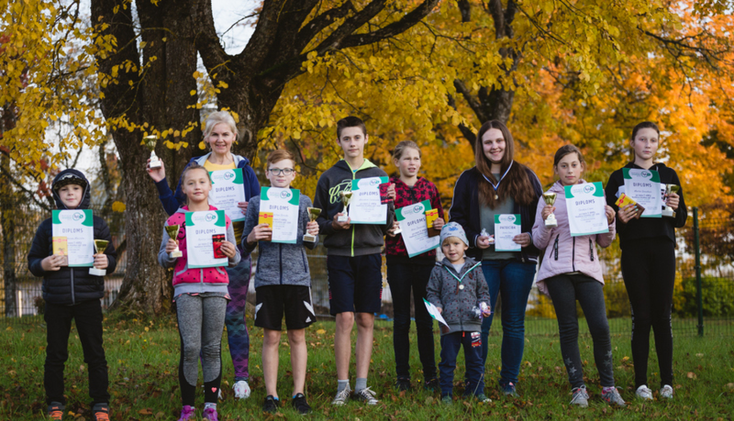 Apbalvoti “Madlienas veselības apļi 2019” labākie skrējēji