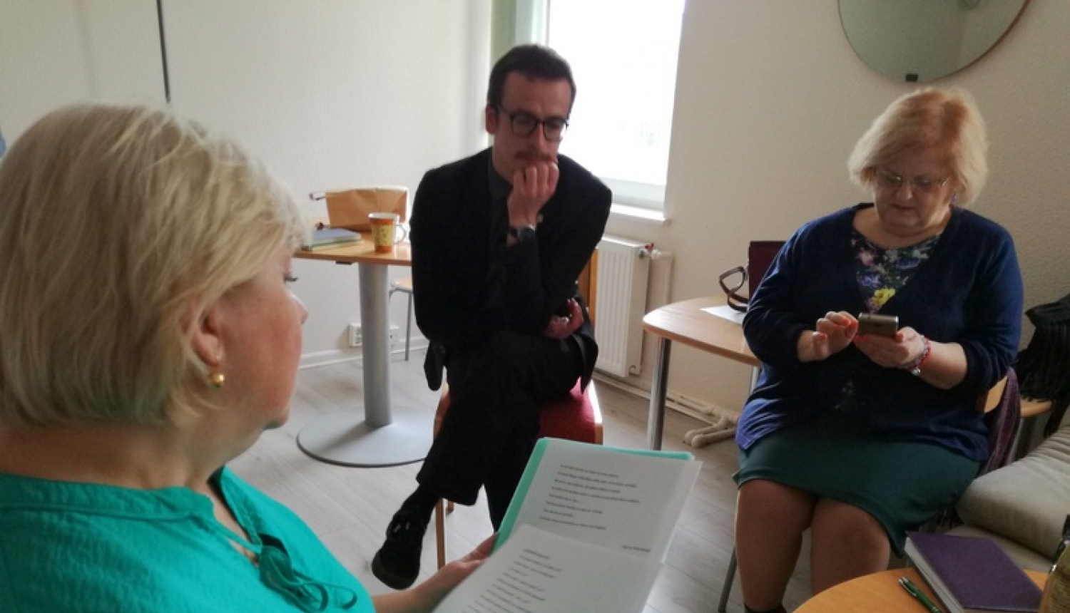 OCB notikusi pirmā literārā meistardarbnīca