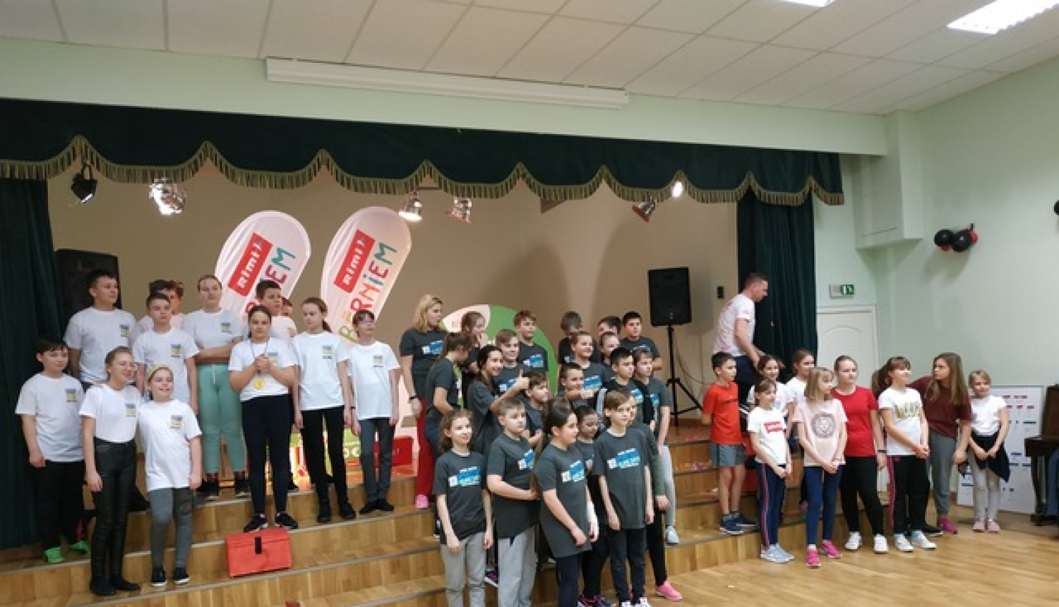 Jaunogres vidusskolas 5.a klase izcīna uzvaru veselīga dzīvesveida izaicinājumā