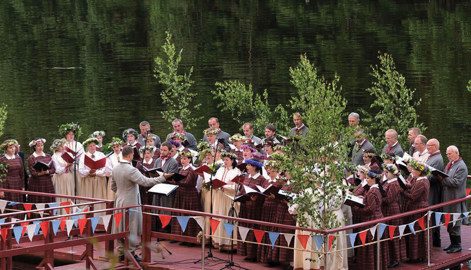 Jūnijā Upes vakari Ogrē