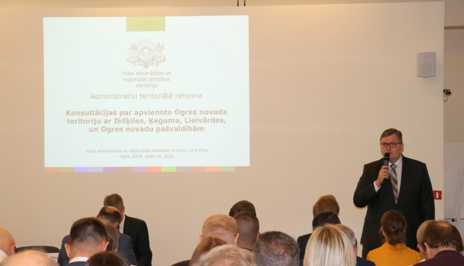 VARAM konsultējas ar pašvaldību deputātiem par gaidāmo reformu