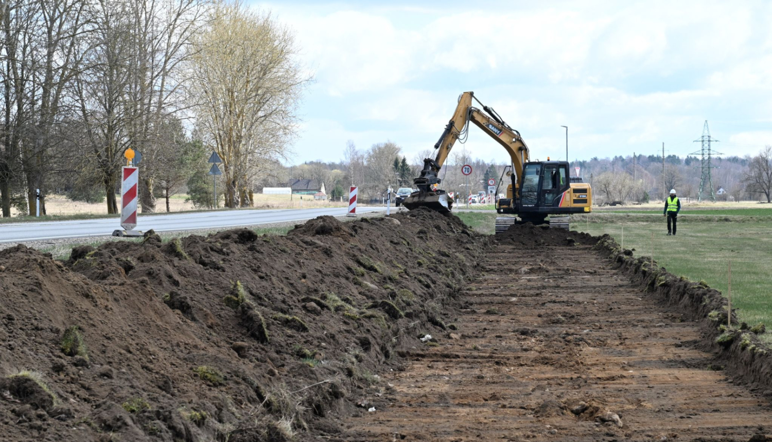 Uzsākta veloceliņa Ciemupe - Lielvārde būvniecība