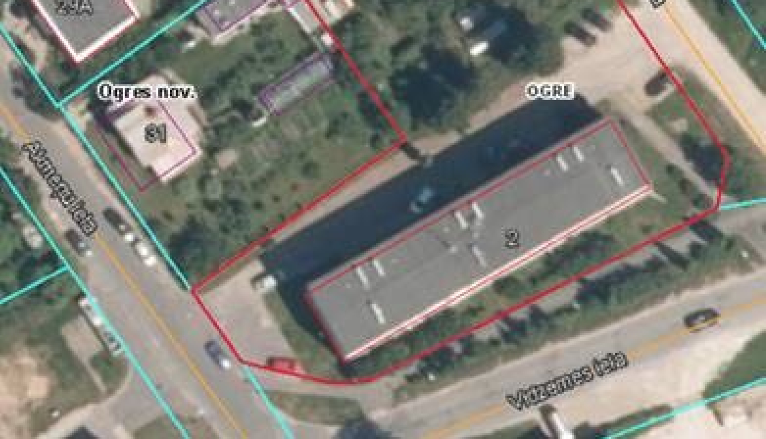 Daudzdzīvokļu dzīvojamai mājai funkcionāli nepieciešamā zemes gabala noteikšanas un pārskatīšana_Vidzemes iela 2, Ogre