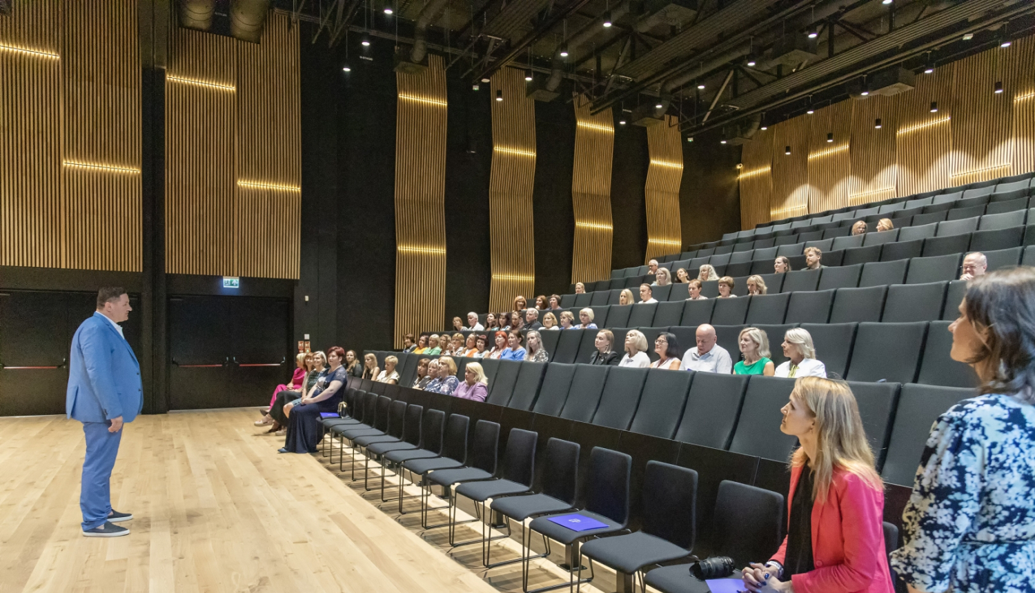 Ogres novada pašvaldība pateicas Dziesmu un deju svētku dalībniekiem