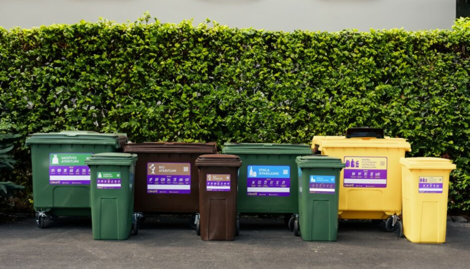 Šķiroto atkritumu konteineri Clean R
