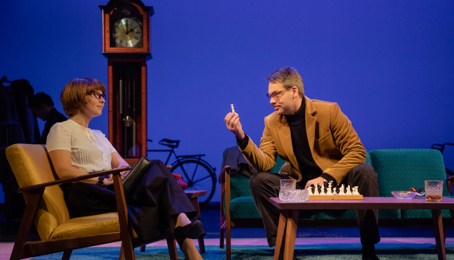 Liepājas teātris Ogrē rādīs iestudējumu „Biogrāfija. Spēle” Valtera Sīļa režijā