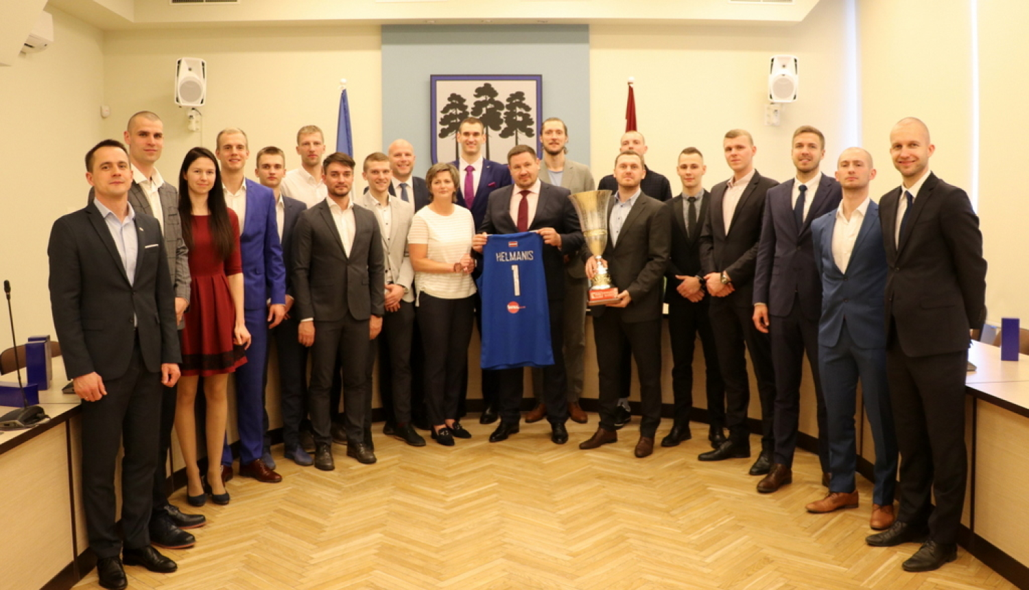 Pašvaldības vadība pateicas BK “Ogre” komandai