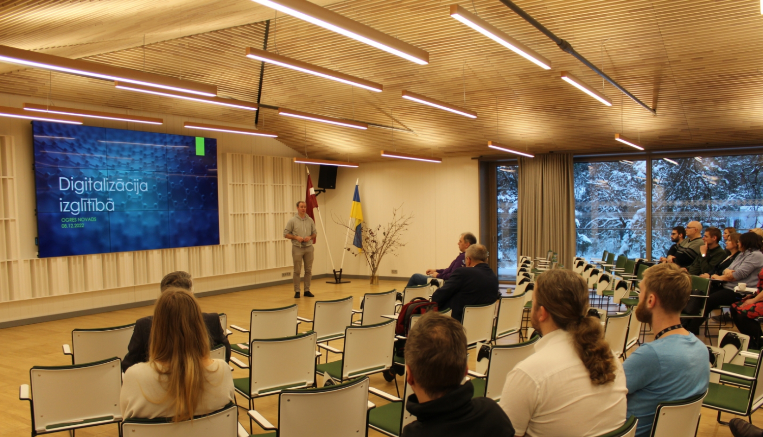 Digitalizacija_seminars_08122022