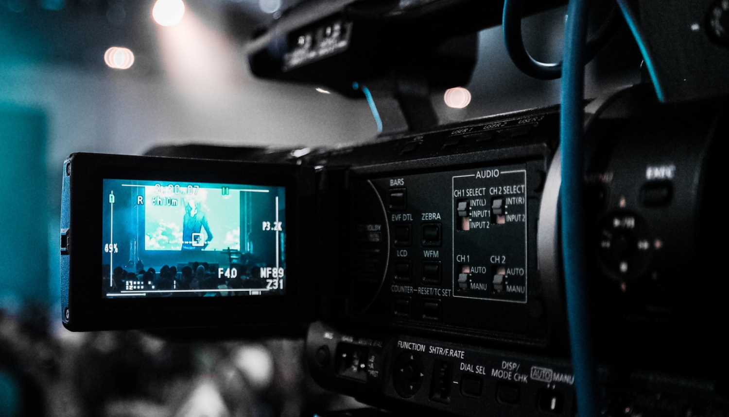 Ogrē filmēs seriālu bērniem un jauniešiem “Kristofers un Ēnu ordenis”