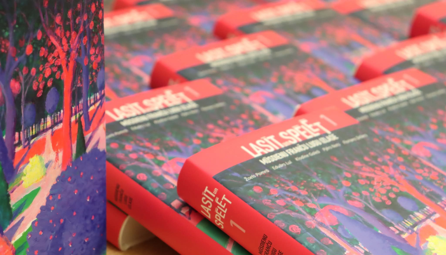 2026. gada 11. aprīlī plkst. 18:00 Ogres teātrī notiks iepazīšanās ar mūsdienu franču lugām un to tulkotāju, krājuma “Lasīt un spēlēt 1” sastādītāju Agnesi Kasparovu.