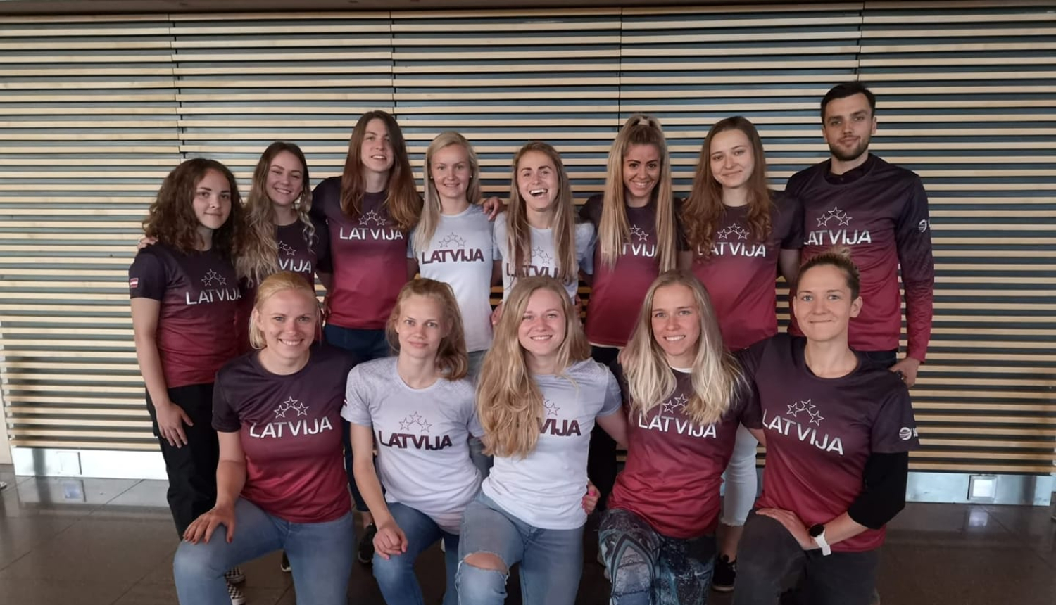 Ogrēnietes L.Gulbe un D.Cīrule piedalās Eiropas pludmales frisbija čempionātā