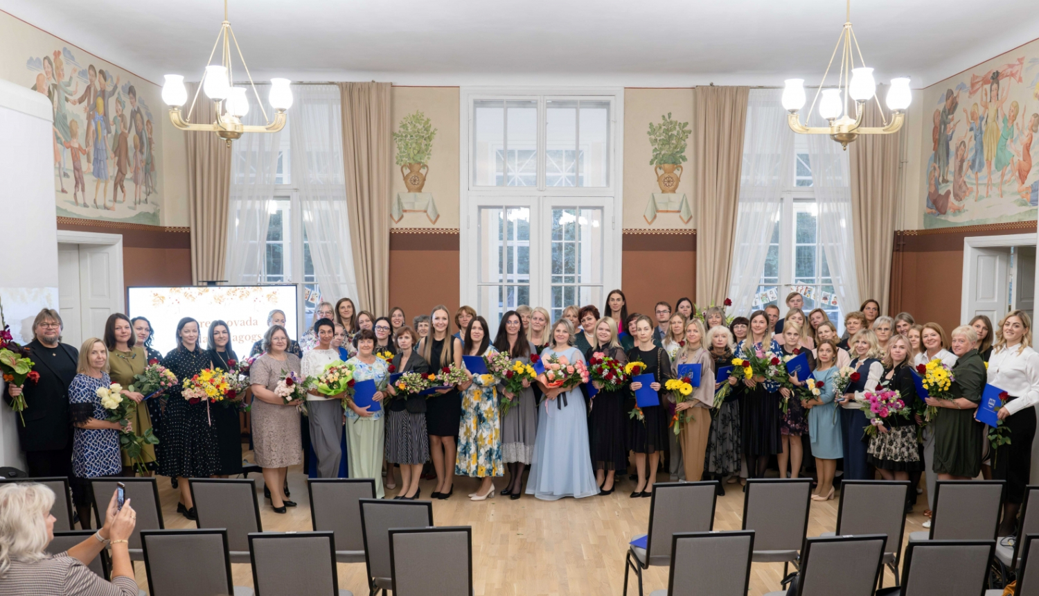 Titula "Ogres novada Gada pedagogs 2024" ieguvēju kopbilde