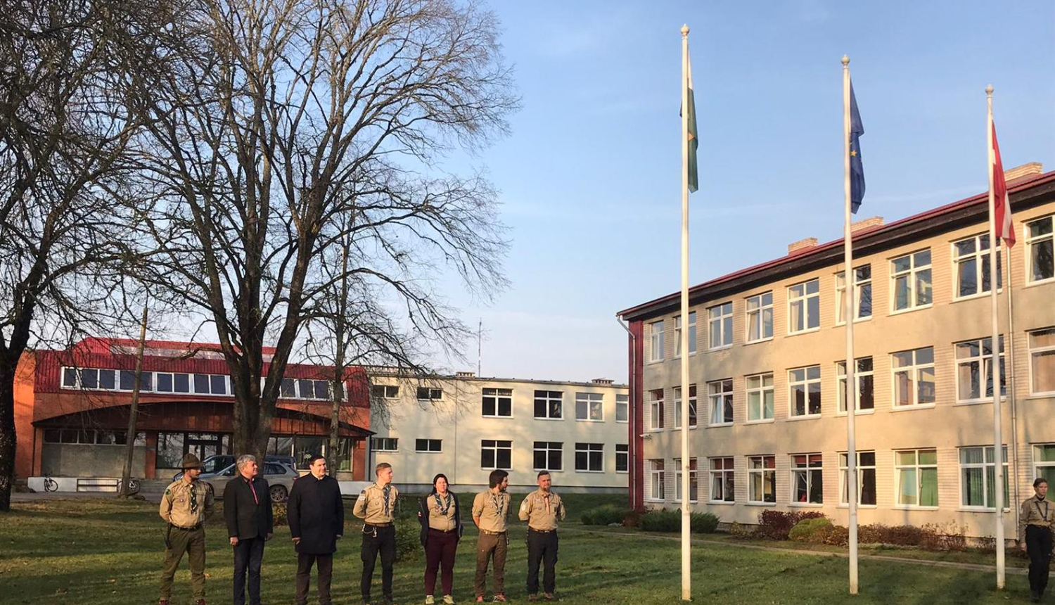 Nometnē Madlienā tiekas gaidas un skauti no visas Latvijas