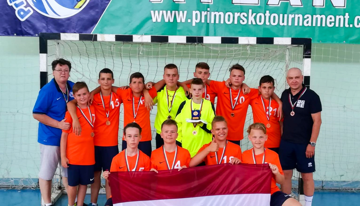 Ogres  jaunie handbolisti izcīna bronzu Bulgārijā