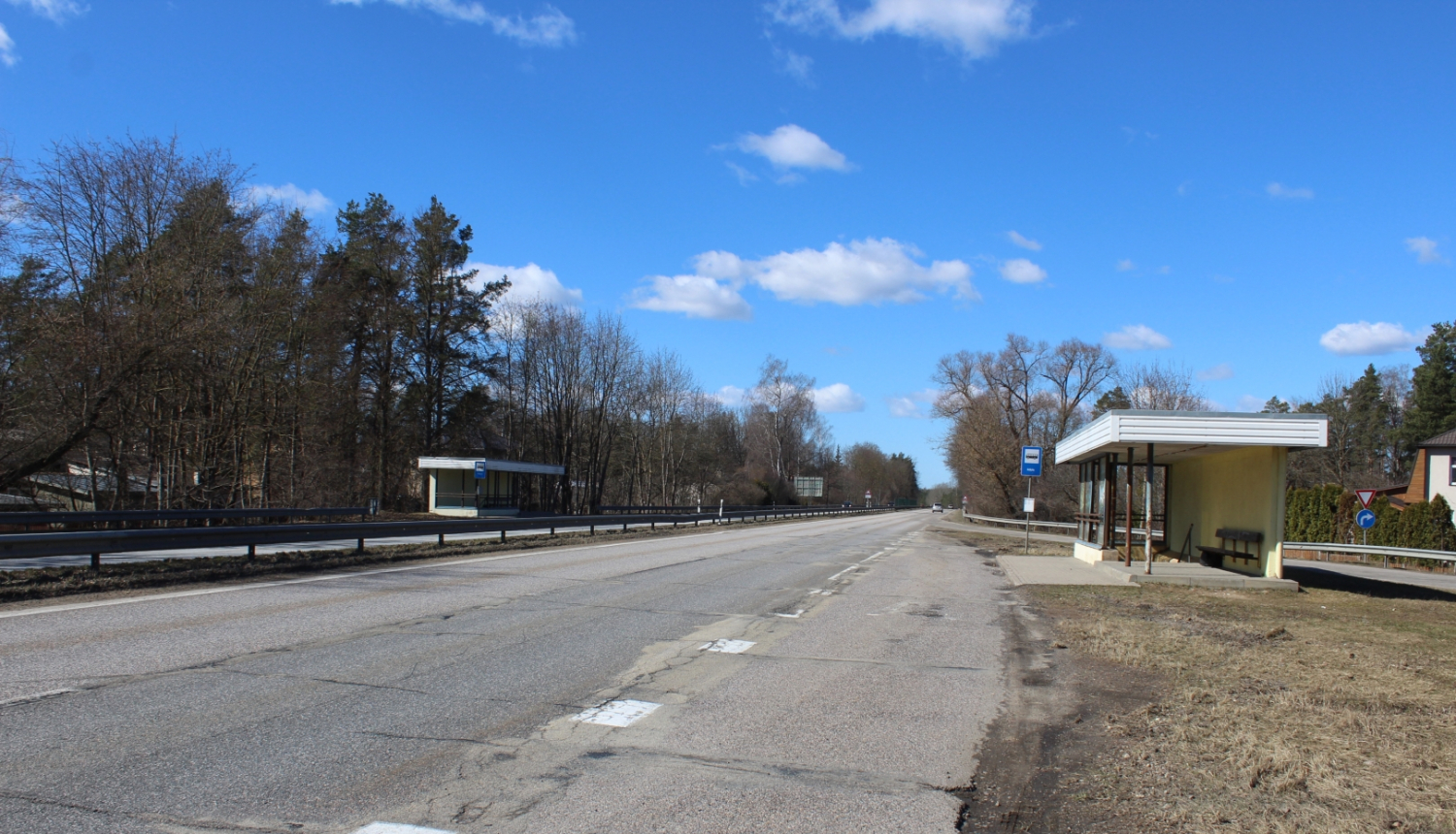 Autoceļš A6, Ikšķile, pieturvietas