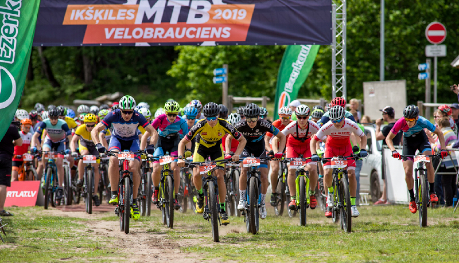 Ikšķiles MTB velobraucienā uzvar Priževoits un Antone