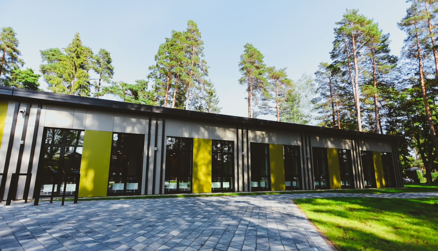 Atklāta sociālo pakalpojumu ēka Ogrē