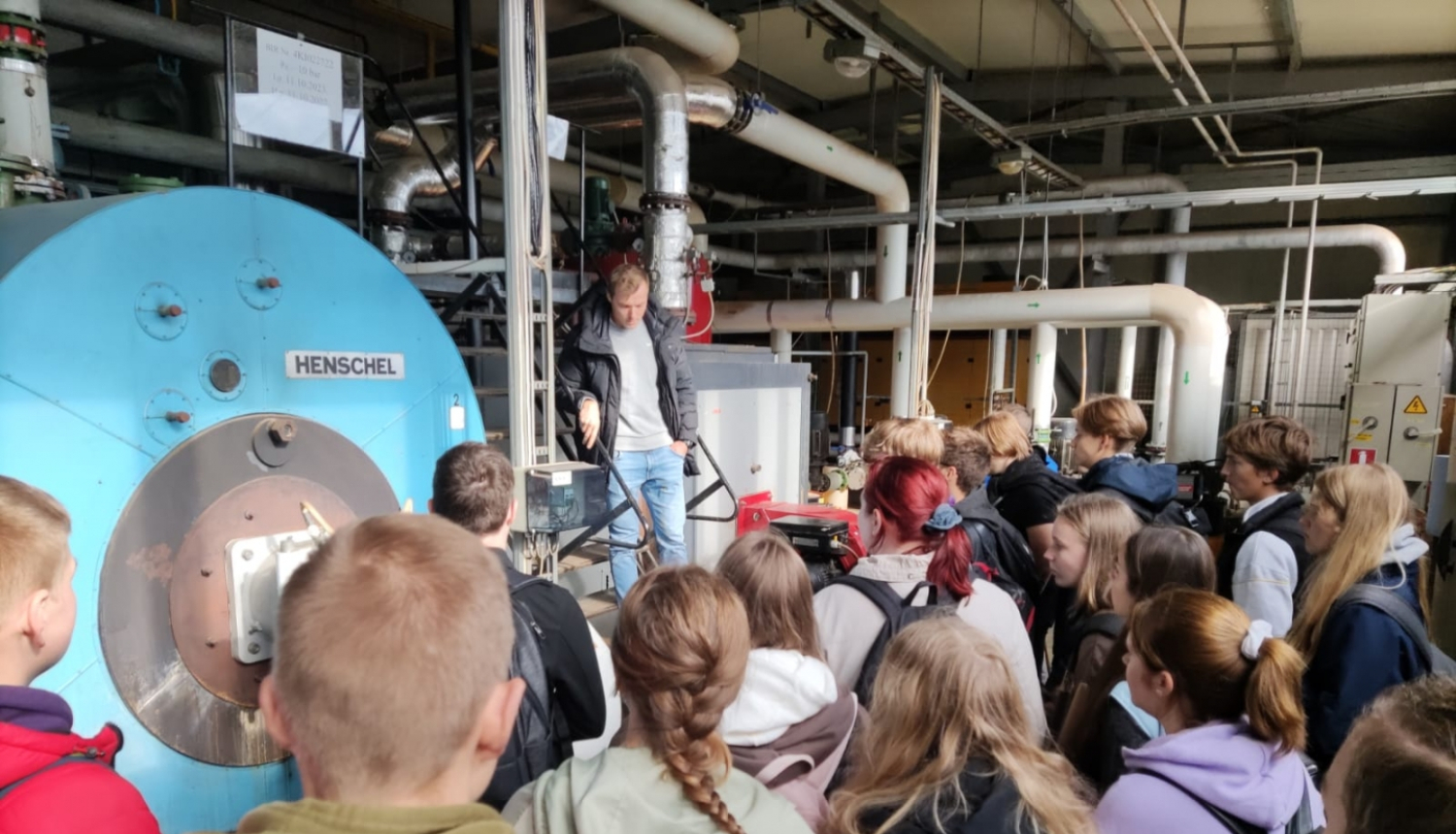 Ogres Valsts ģimnāzijas skolēniem jauns mācību priekšmets “Ievads inženierzinātnēs”