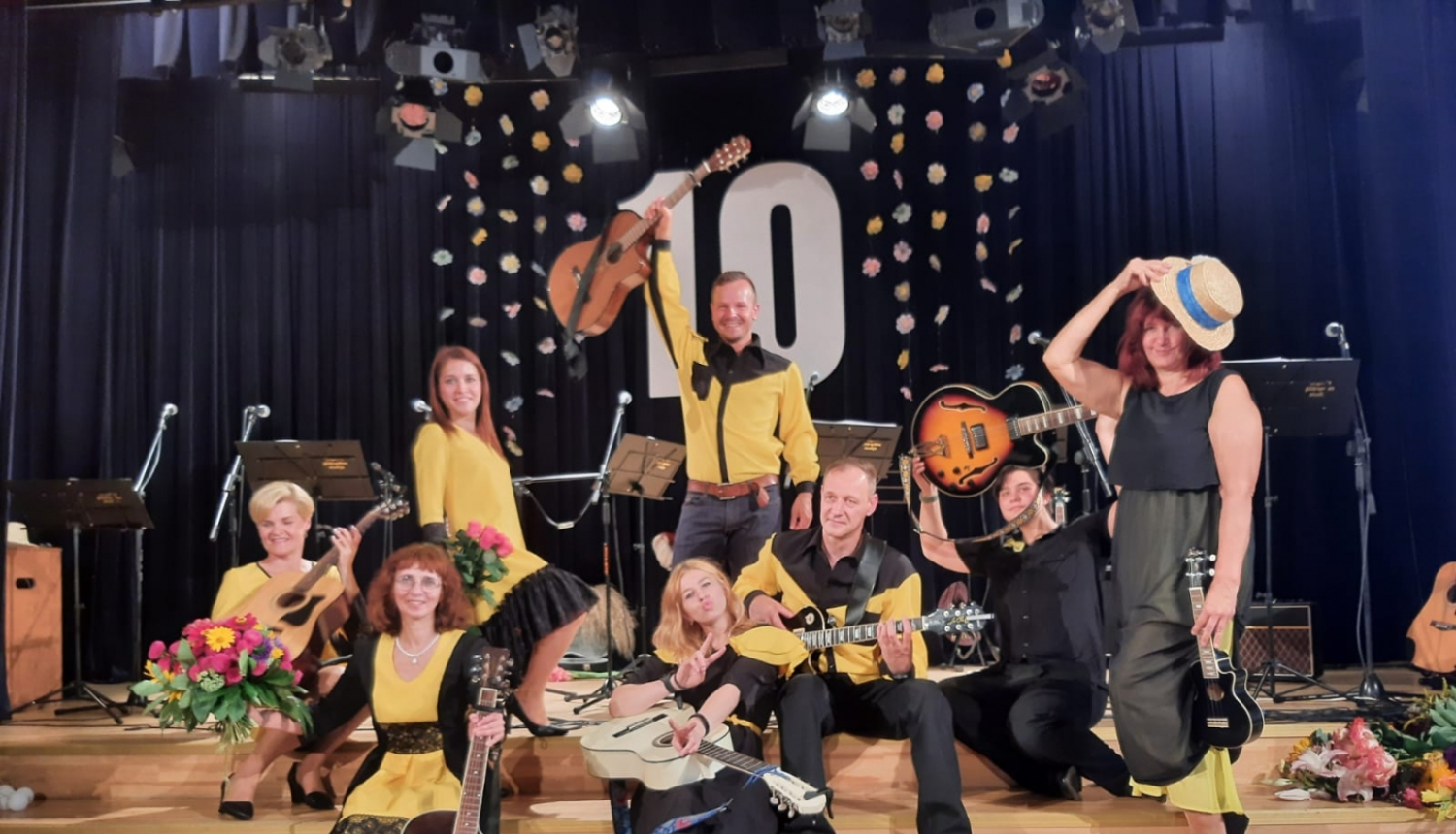 Aizvadīts Ķeguma ģitārspēles studijas 10 gadu jubilejas koncerts