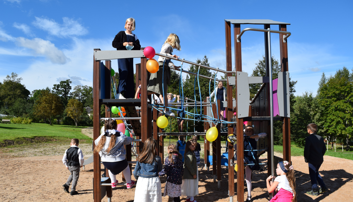 Ķeipenes bērnu laukuma atklāšana