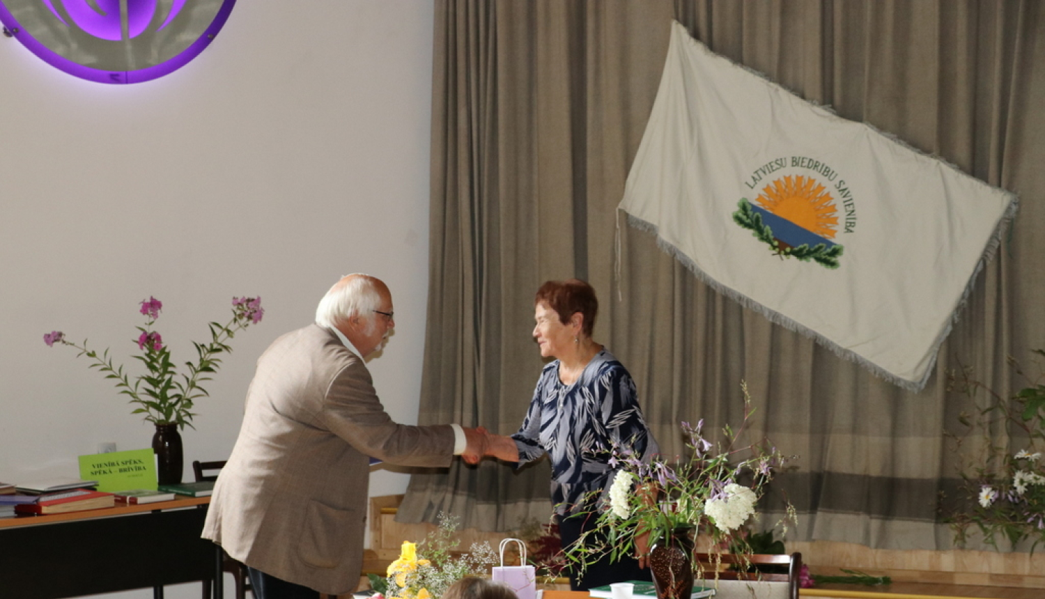 Latviešu biedrības pulcējās Ogrē