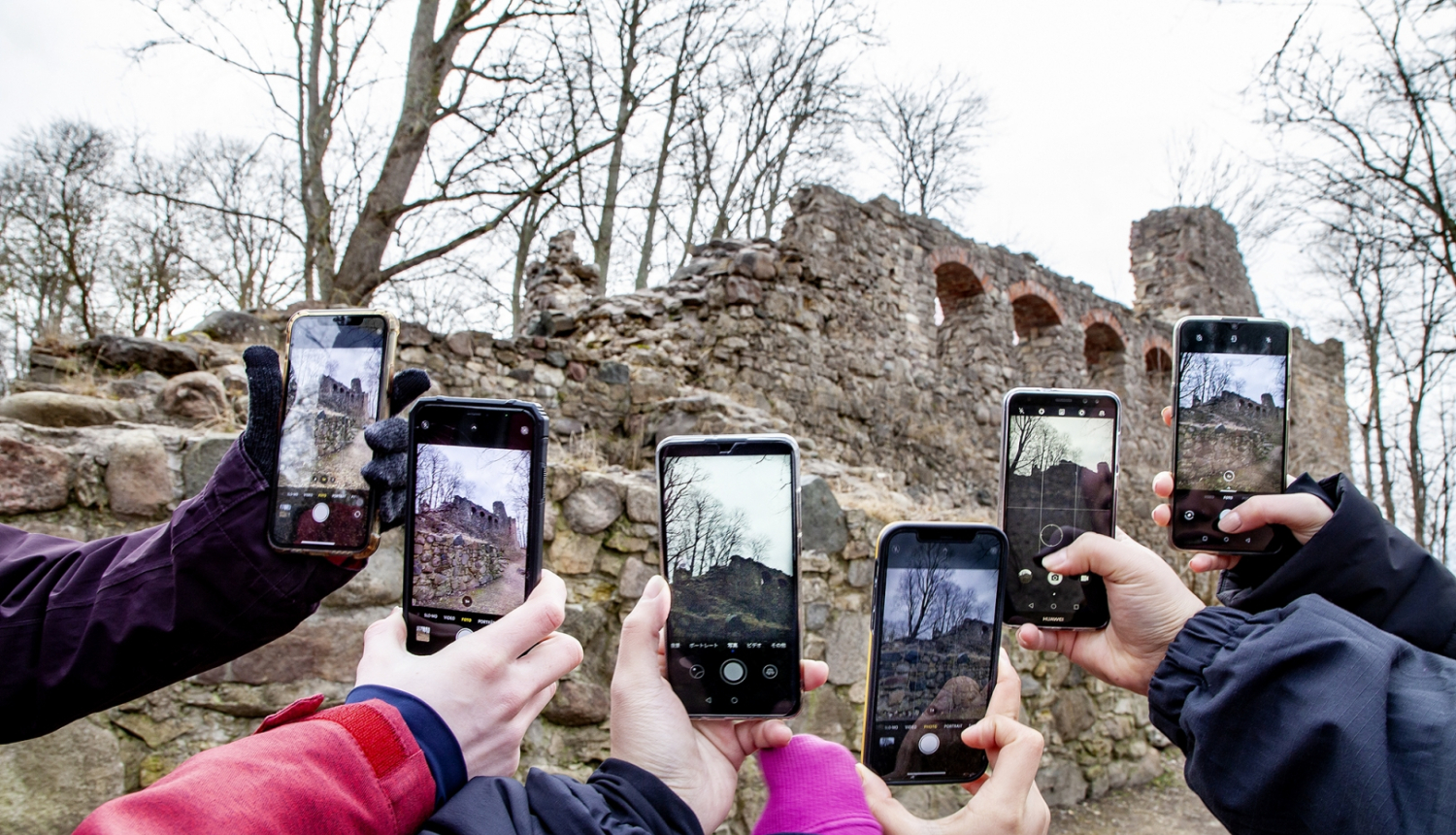 Lielvardes pilsdrupas