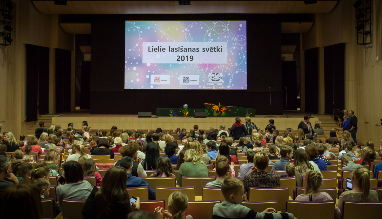 "Bērnu, jauniešu un vecāku žūrijas 2019" grāmatas - uzvarētājas