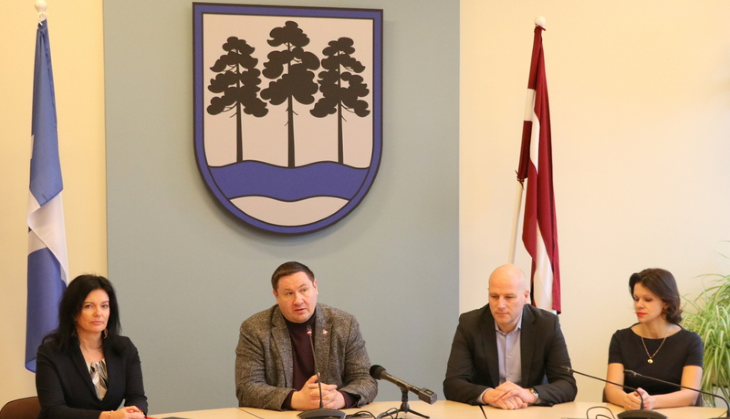 Ogrē darba vizītē viesojās labklājības ministre