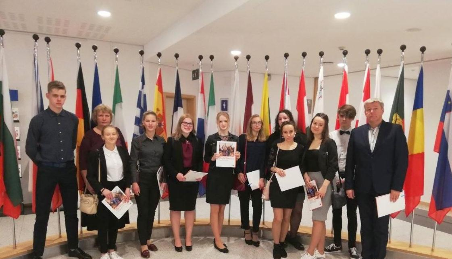 Madlienas vidusskolas skolēni piedalās Eiropas Jaunatnes seminārā